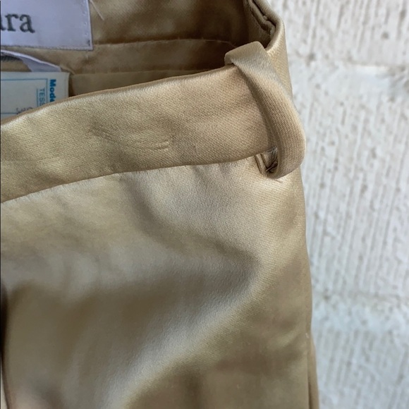 MaxMara Satin Pleated Knee Length Beige Skirt sz 8 - Picture 6 of 8